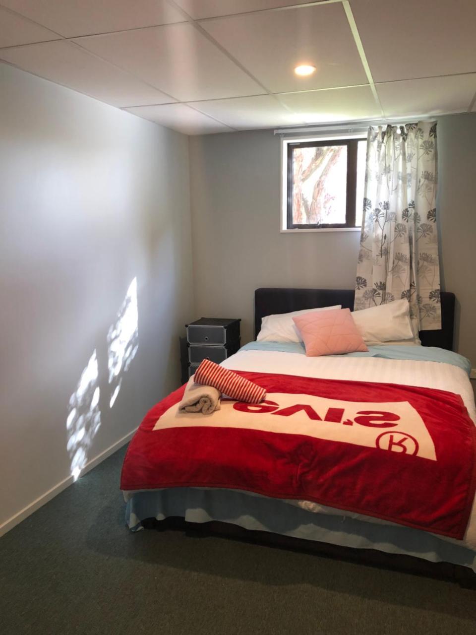 West Lake One Bedroom Accommodation Christchurch Exteriör bild